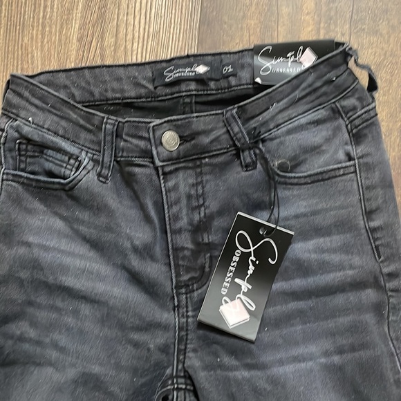 Simply Obsessed jeans - Picture 2 of 4